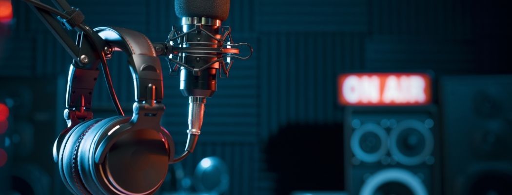 Asesorías legales que pasaron de las oficinas de abogados al mundo de los podcast