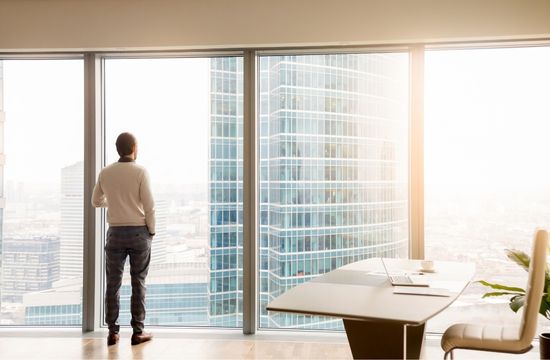 ¿Es posible que sus padres lo puedan demandar para fijar una cuota por alimentos?