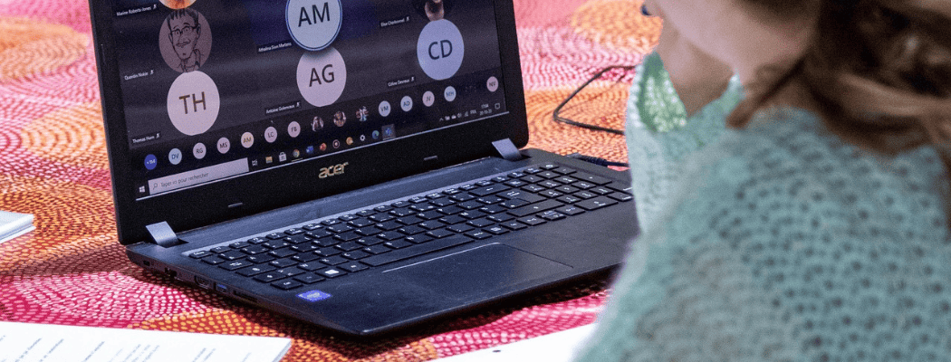 Teletrabajo se extendería al papá en el primer año del hijo