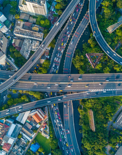 Delegan facultades legislativas al Poder Ejecutivo, incluyendo facultades en Derecho Público y Proyectos de Inversión