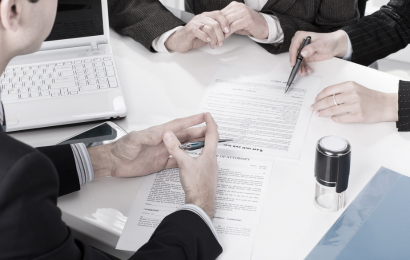 ¿Qué debe incluir una buena convocatoria para evitar riesgos legales y asegurar la participación de los accionistas?