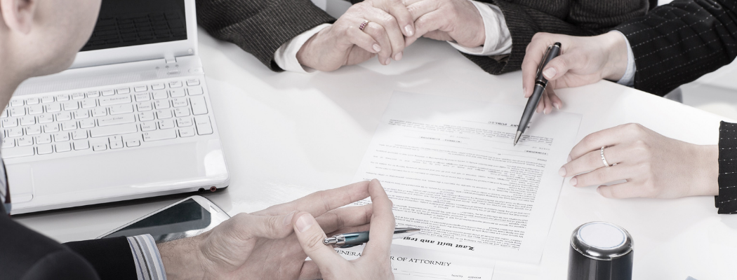 ¿Qué debe incluir una buena convocatoria para evitar riesgos legales y asegurar la participación de los accionistas?