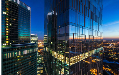 Estas son las firmas que asesoraron a las grandes compañías de la región durante 2025