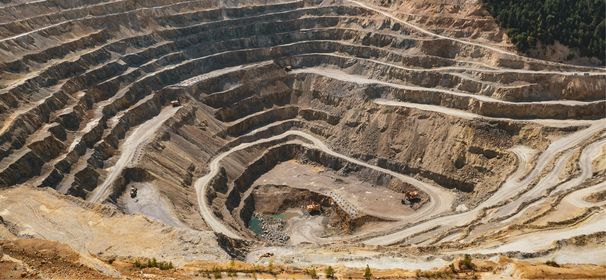 Perú registra la mayor carga regulatoria para exploración minera
